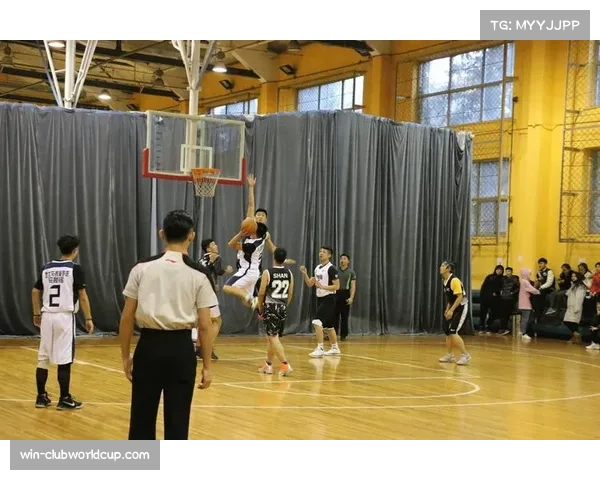 熊队进攻组多点开花 路面传球均衡成取胜之匙